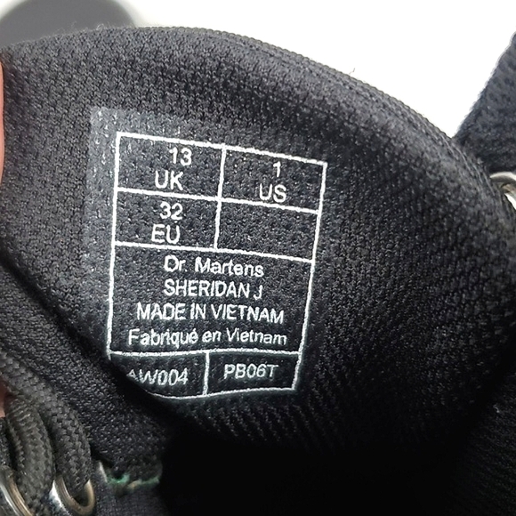 Dr. Martens Sheridan Black Canvas Boot - Picture 7 of 7